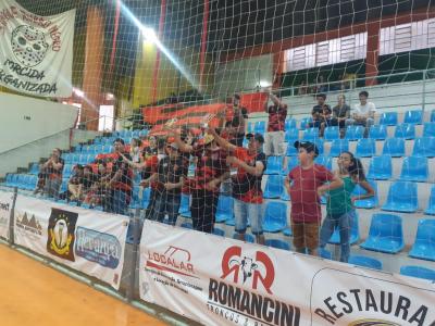OperÃ¡rio Laranjeiras Goleia o Marreco e AvanÃ§a para as semifinais da Copa ParanÃ¡ de Futsal