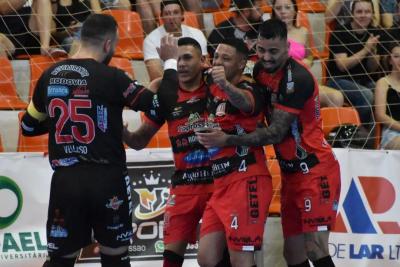 OperÃ¡rio Laranjeiras Goleia o Marreco e AvanÃ§a para as semifinais da Copa ParanÃ¡ de Futsal