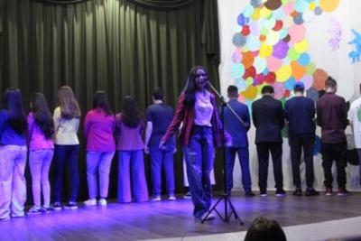 ColÃ©gio Laranjeiras realizou a Semana da Literatura