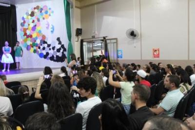 ColÃ©gio Laranjeiras realizou a Semana da Literatura