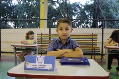Noite de AutÃ³grafos dos alunos do Jardim 2 da Escola AluÃ­sio Maier foi um verdadeiro sucesso