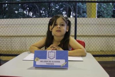 Noite de AutÃ³grafos dos alunos do Jardim 2 da Escola AluÃ­sio Maier foi um verdadeiro sucesso