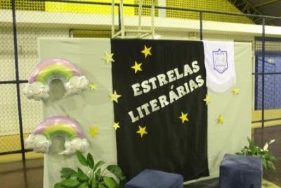 Noite de AutÃ³grafos dos alunos do Jardim 2 da Escola AluÃ­sio Maier foi um verdadeiro sucesso
