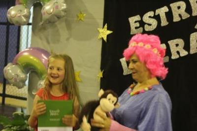 Noite de AutÃ³grafos dos alunos do Jardim 2 da Escola AluÃ­sio Maier foi um verdadeiro sucesso