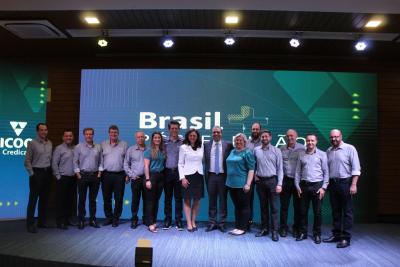 Evento do Sicoob Credicapital debateu cenÃ¡rio econÃ´mico do Brasil pÃ³s-eleiÃ§Ã£o 