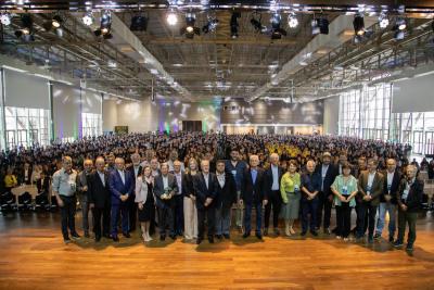 COPROSSEL - Cooperativas do ParanÃ¡ celebram as conquistas no ano 2022