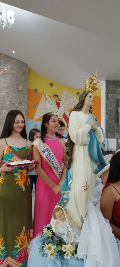 Missa Solene em louvor a Imaculada ConceiÃ§Ã£o em Porto Barreiro teve coroaÃ§Ã£o a Nossa Senhora