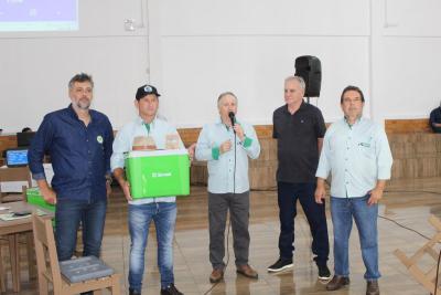 Sociedade Rural do Centro Oeste do ParanÃ¡, uma referÃªncia na produÃ§Ã£o de proteÃ­na animal 