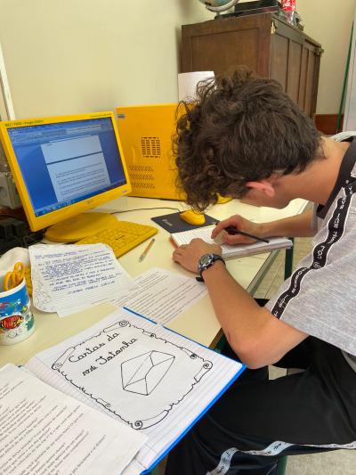 Encerrou a ediÃ§Ã£o 2022 do Projeto â€œCartas nas ondas do rÃ¡dioâ€ da professora Silvana Schilive