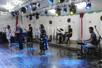 CelebraÃ§Ã£o de Natal contou com Culto nesta quinta-feira (22/12) na PraÃ§a Nogueira do Amaral