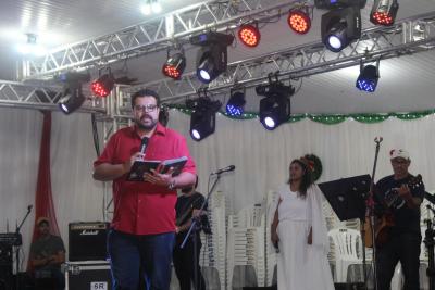 CelebraÃ§Ã£o de Natal contou com Culto nesta quinta-feira (22/12) na PraÃ§a Nogueira do Amaral