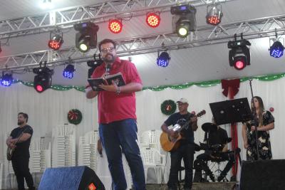 CelebraÃ§Ã£o de Natal contou com Culto nesta quinta-feira (22/12) na PraÃ§a Nogueira do Amaral