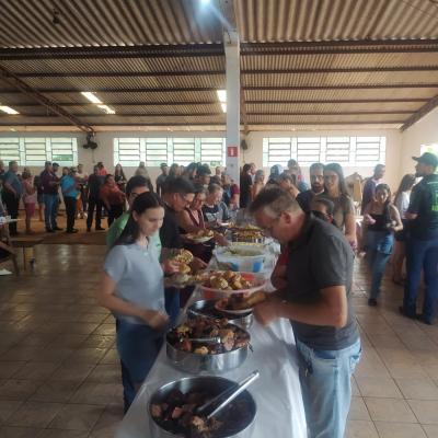 Festa em louvor a SÃ£o SebastiÃ£o em Campo do Bugre reuniu Centenas de FiÃ©is