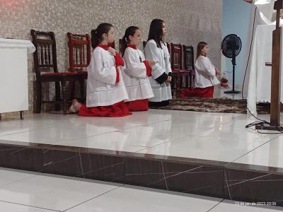 2Âº dia do TrÃ­duo em louvor a SÃ£o Paulo em Invernada Grande reuniu dezenas de fiÃ©is