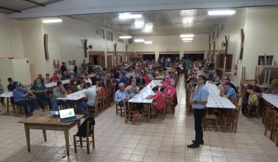 PrÃ©-assembleia da Coprossel reÃºne cooperados em Virmond 