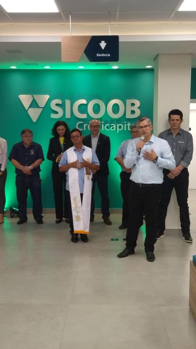 Sicoob Credicapital reinaugura agÃªncia em novo endereÃ§o em Rio Bonito do IguaÃ§u 