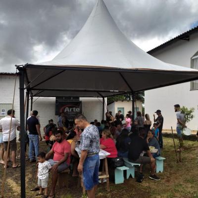 Macarronada da Capela SÃ£o Pedro Cidade foi sucesso de comercializaÃ§Ã£o