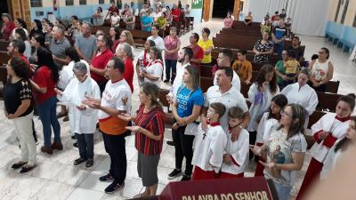 2Âº dia do TrÃ­duo em Louvou a SÃ£o JosÃ© no Bairro Cristo Rei reuniu dezenas de fiÃ©is