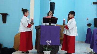 2Âº dia do TrÃ­duo em Louvou a SÃ£o JosÃ© no Bairro Cristo Rei reuniu dezenas de fiÃ©is