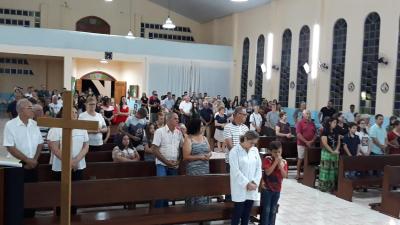Comunidade PerpÃ©tuo Socorro celebrou o padroeiro SÃ£o JosÃ© no final de semana com Missa Solene e noite da partilha