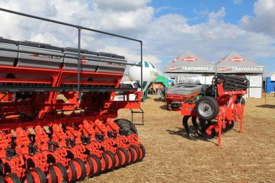 DIA DE CAMPO COPROSSEL â€“ Novas tecnologias de sementes, tratamentos, mÃ¡quinas e valorizaÃ§Ã£o do empreendedorismo feminino no agro
