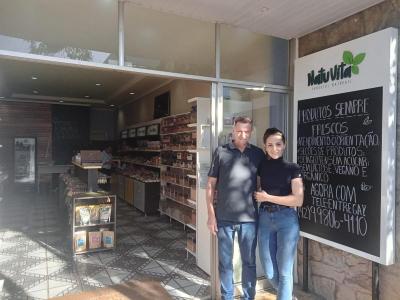 Ganhadora da cesta de Produtos Naturais da NatuVita Ã© de Virmond