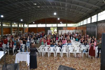 LS: Centenas de fiÃ©is participaram da Festa da Divina MisericÃ³rdia neste final de semana