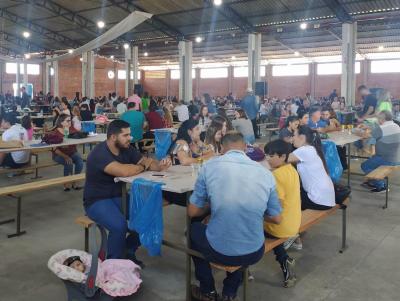 LS: Costelada do Rotary reÃºne centenas de pessoas para comemorar o Dia do Trabalhador