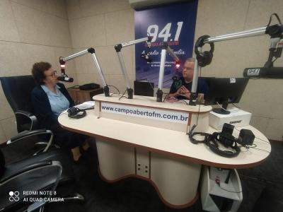 Campo Aberto FM recebe a visita da IrmÃ£ Dalva para reforÃ§ar sobre a ConvivÃªncia Vocacional