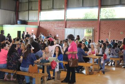 AlmoÃ§o na comunidade Passo Liso reuniu comunidade em Prol Escola Raquel de Queiroz 