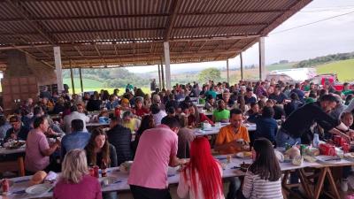 Festa em louvor a Santa Rita de CÃ¡ssia em Porto Barreiro reuniu centenas de fiÃ©is