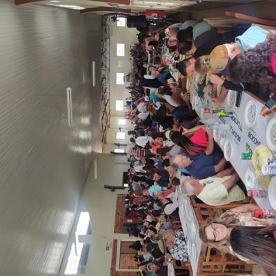 Virmond retoma Festa do Cabrito com visitantes de vÃ¡rias regiÃµes do Estado