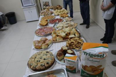Coprossel e Sindicato Rural realizam curso de panificaÃ§Ã£o em Laranjeiras do Sul 
