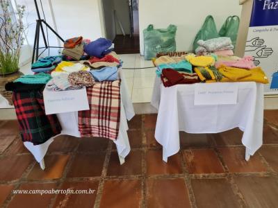 Igreja Metodista de Laranjeiras do Sul faz repasse de mais de 500 peÃ§as de roupas de inverno para entidades da cidade