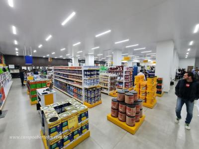 LS: Comercial IvaiporÃ£ inaugurou nesta sexta-feira