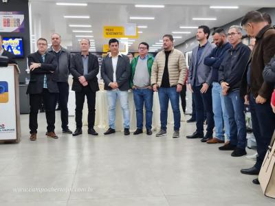 LS: Comercial IvaiporÃ£ inaugurou nesta sexta-feira