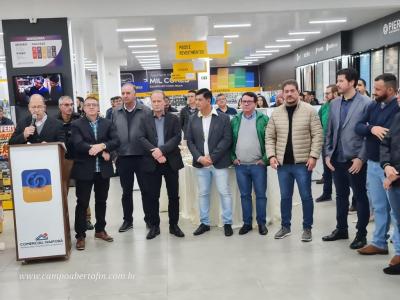 LS: Comercial IvaiporÃ£ inaugurou nesta sexta-feira
