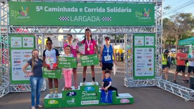 LS: Sicredi Grandes Lagos e Coasul promoveram a 5ª edição da Caminhada e Corrida Solidária  