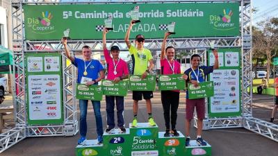 LS: Sicredi Grandes Lagos e Coasul promoveram a 5ª edição da Caminhada e Corrida Solidária  