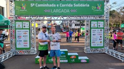 LS: Sicredi Grandes Lagos e Coasul promoveram a 5ª edição da Caminhada e Corrida Solidária  