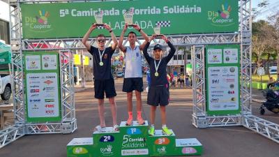 LS: Sicredi Grandes Lagos e Coasul promoveram a 5ª edição da Caminhada e Corrida Solidária  