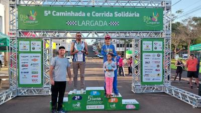 LS: Sicredi Grandes Lagos e Coasul promoveram a 5ª edição da Caminhada e Corrida Solidária  