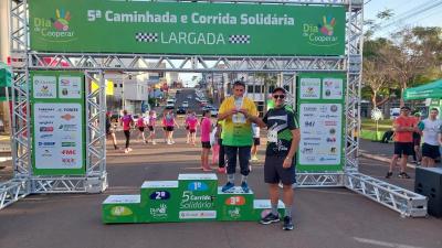 LS: Sicredi Grandes Lagos e Coasul promoveram a 5ª edição da Caminhada e Corrida Solidária  