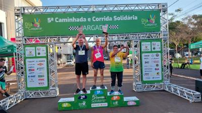 LS: Sicredi Grandes Lagos e Coasul promoveram a 5Âª ediÃ§Ã£o da Caminhada e Corrida SolidÃ¡ria  