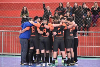 Handebol Masculino de Laranjeiras do Sul Ã© CampeÃ£o dos JAPS Fase Regional 