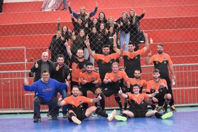 Handebol Masculino de Laranjeiras do Sul Ã© CampeÃ£o dos JAPS Fase Regional 