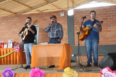 AlmoÃ§o da Escola Padre Gerson foi sucesso em Laranjeiras do Sul (09/07)