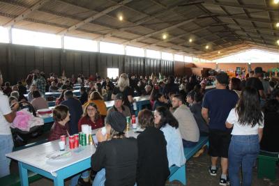 AlmoÃ§o da Escola Padre Gerson foi sucesso em Laranjeiras do Sul (09/07)