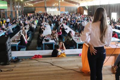 AlmoÃ§o da Escola Padre Gerson foi sucesso em Laranjeiras do Sul (09/07)