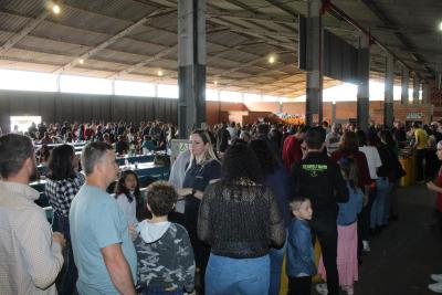 AlmoÃ§o da Escola Padre Gerson foi sucesso em Laranjeiras do Sul (09/07)